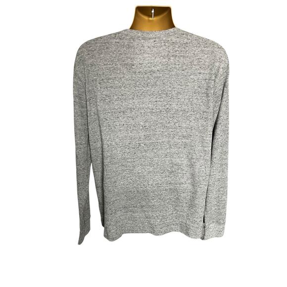 Old Navy Built-In Flex Gray Waffle Henley Long Sleeve Shirt Size XL - Picture 3 of 8